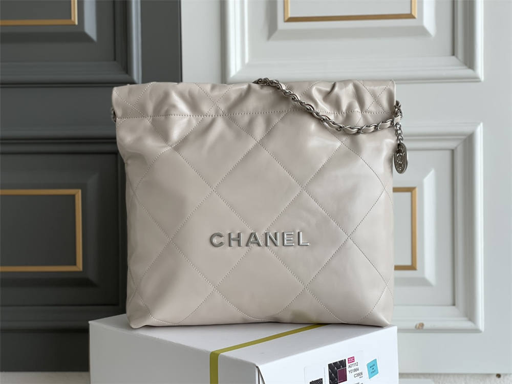 Chanel 22 bag 35cm small 2025 new 